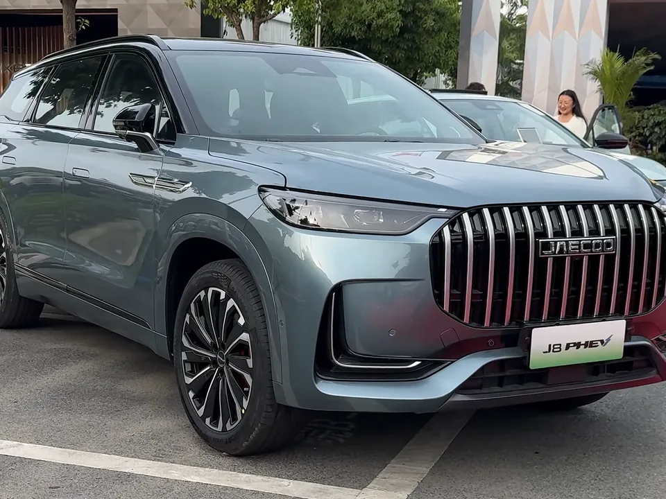Jaecoo J8