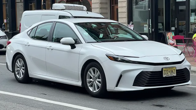 Toyota Camry, снимок 2