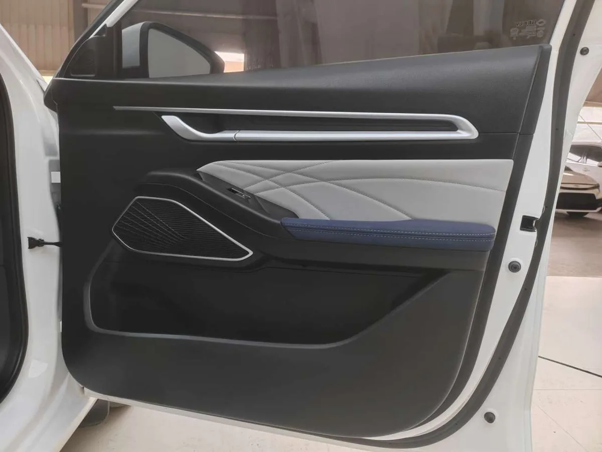 Geely Emgrand 2022 года, снимок 14