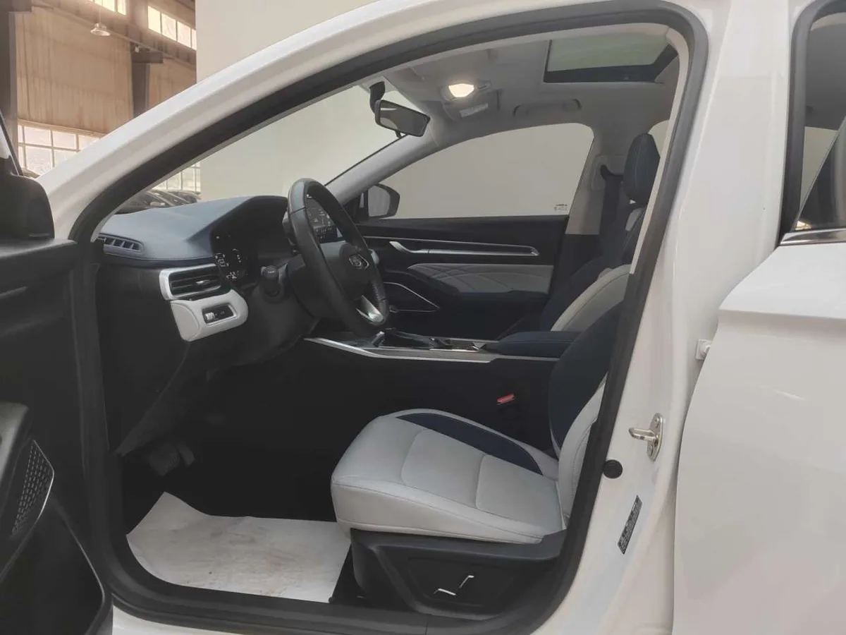 Geely Emgrand 2022 года, снимок 17