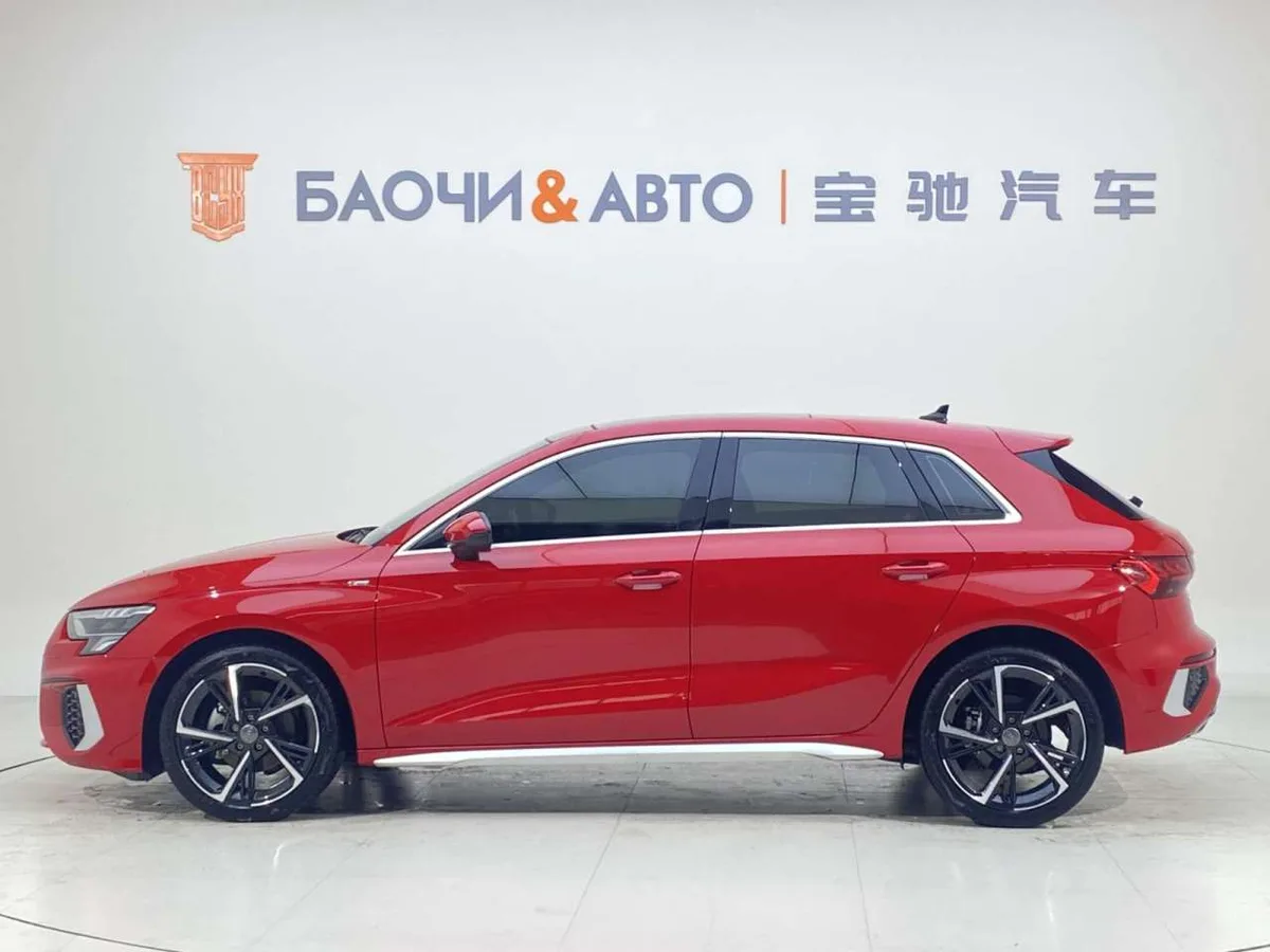 Audi A3 2022 года, снимок 8