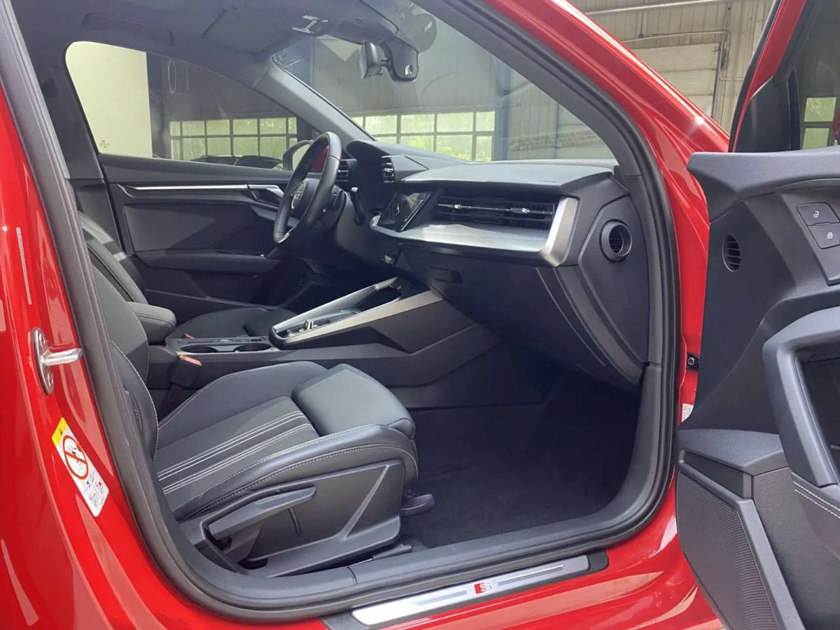 Audi A3 2022 года, снимок 14