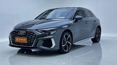 Audi A3 2022 года