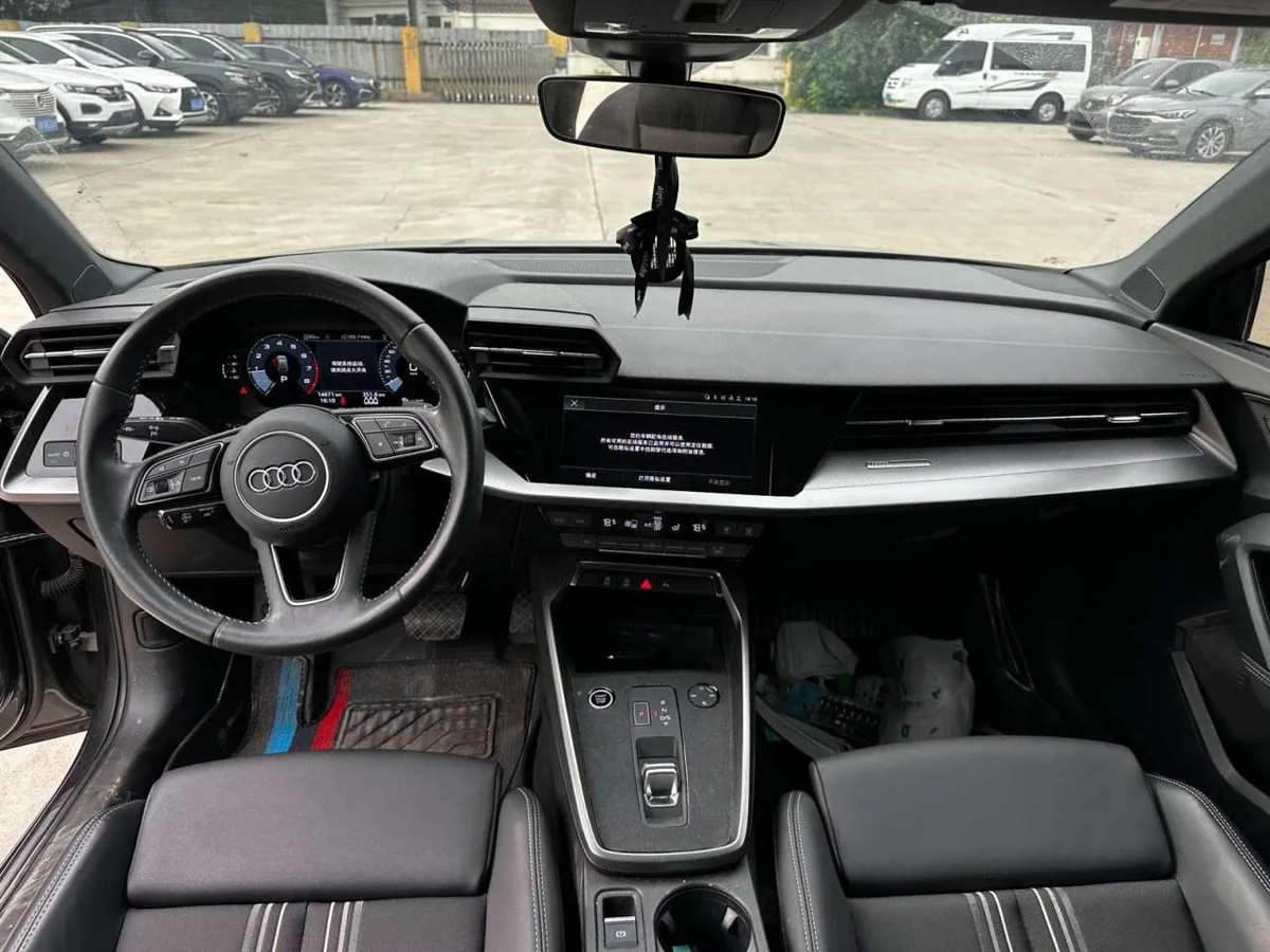 Audi A3 2022 года, снимок 16
