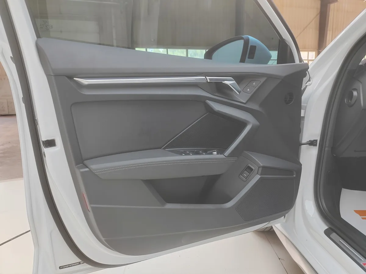 Audi A3 2023 года, снимок 8