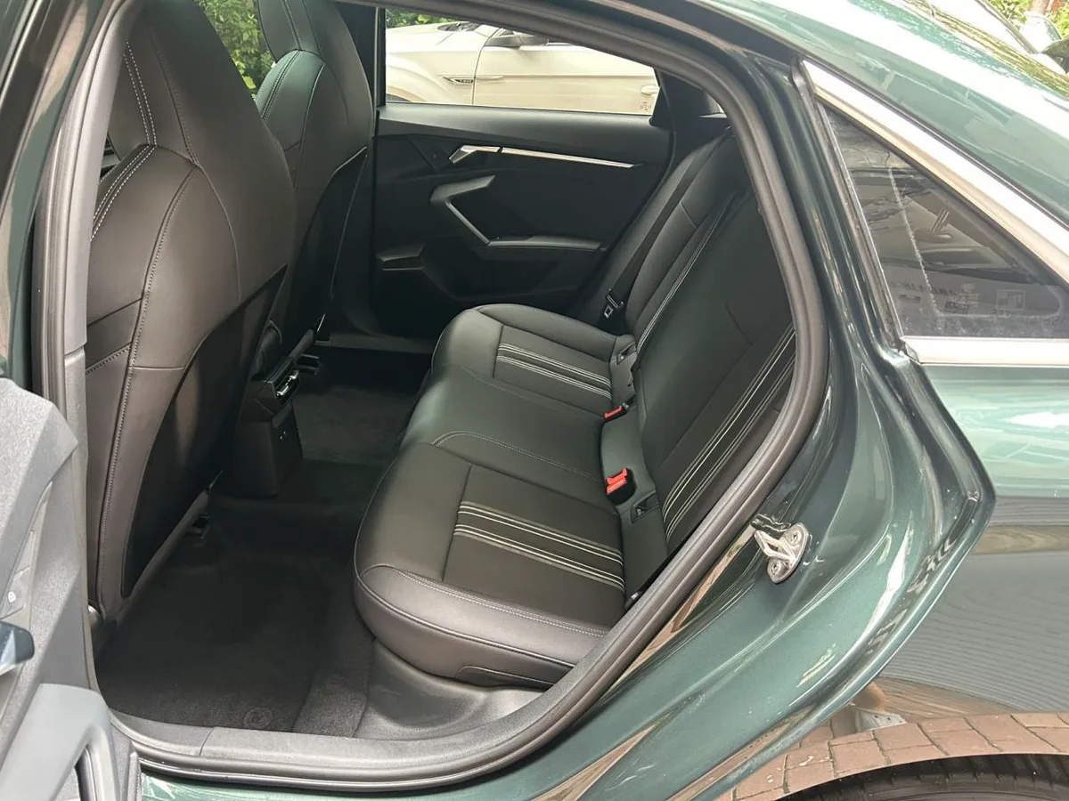 Audi A3 2023 года, снимок 13
