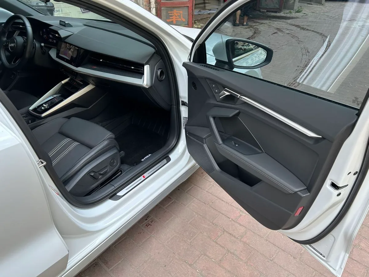 Audi A3 2023 года, снимок 17