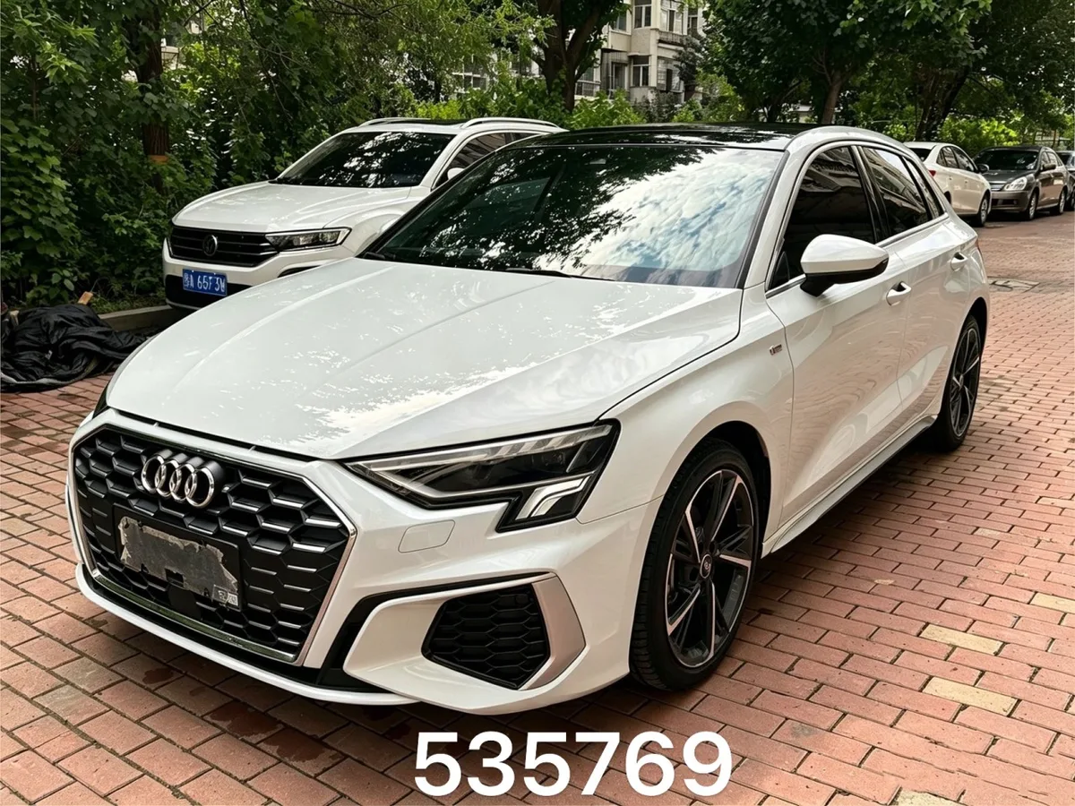 Audi A3 2023 года