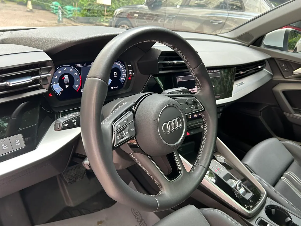 Audi A3 2023 года, снимок 8