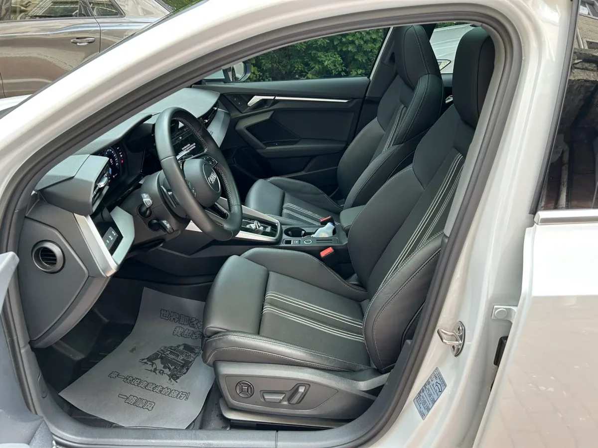 Audi A3 2023 года, снимок 10