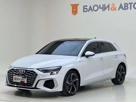 Audi A3 2023 года