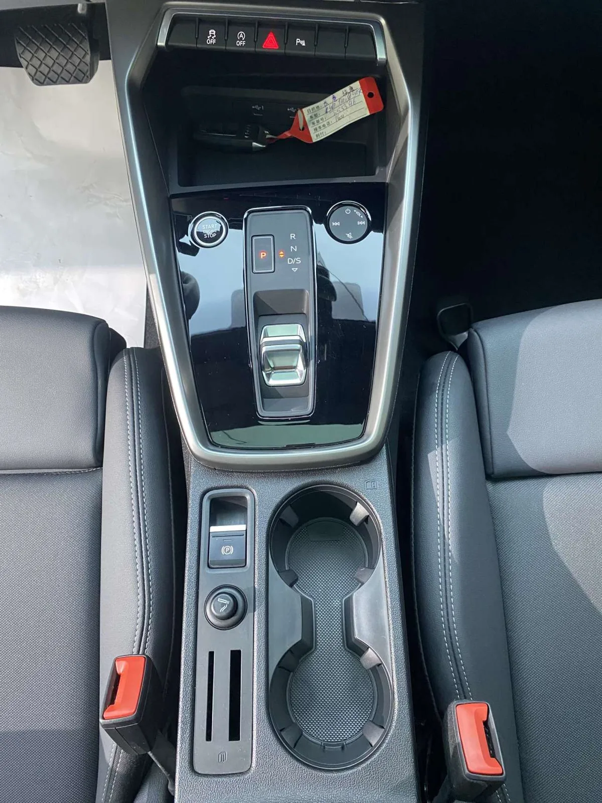 Audi A3 2023 года, снимок 19