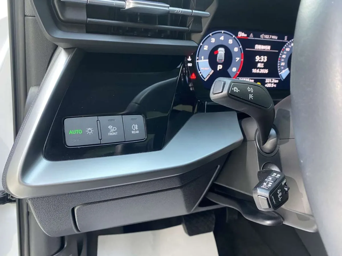 Audi A3 2023 года, снимок 28