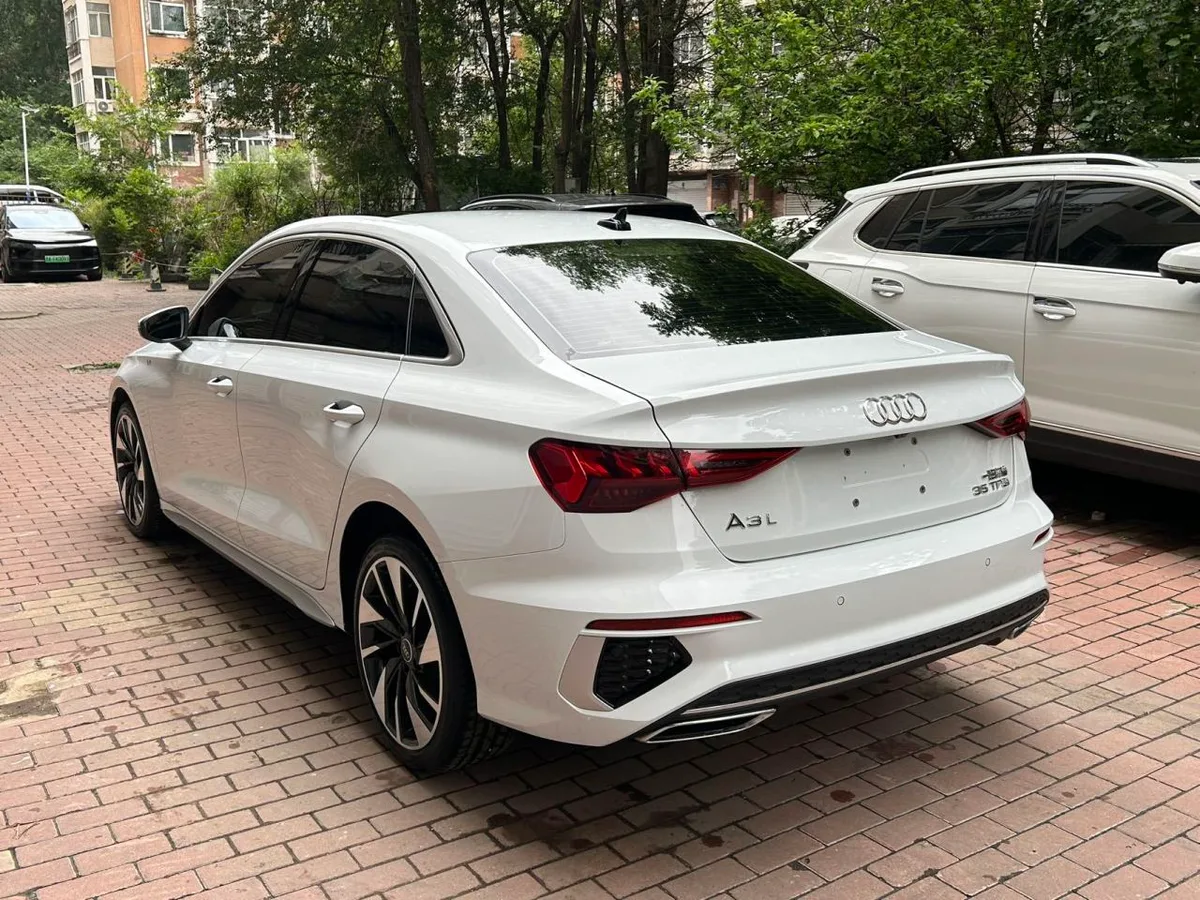 Audi A3 2024 года, снимок 5