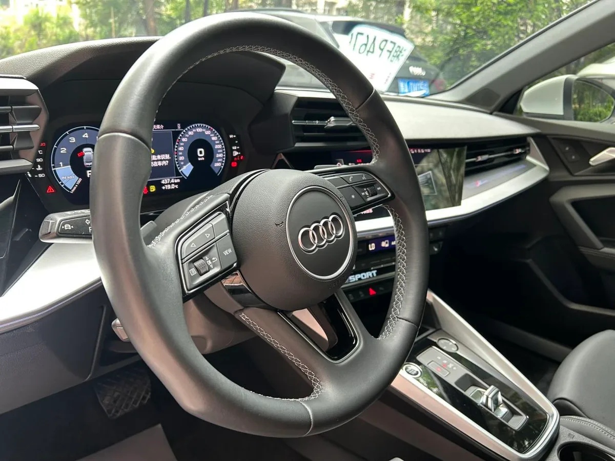 Audi A3 2024 года, снимок 7
