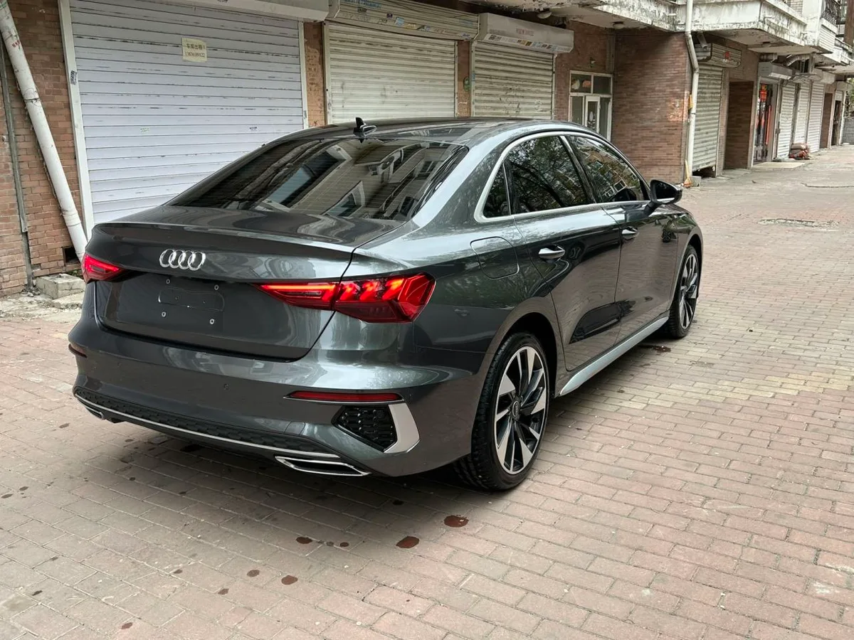Audi A3 2024 года, снимок 4