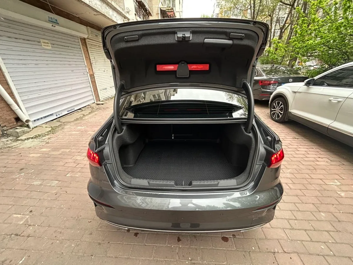 Audi A3 2024 года, снимок 7