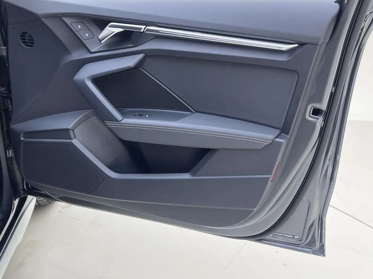 Audi A3 2024 года, снимок 10