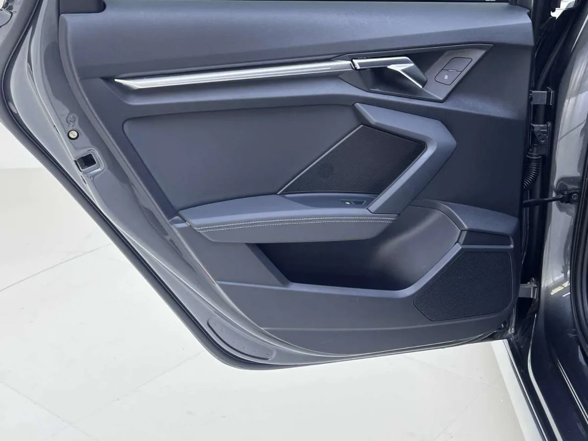 Audi A3 2024 года, снимок 11