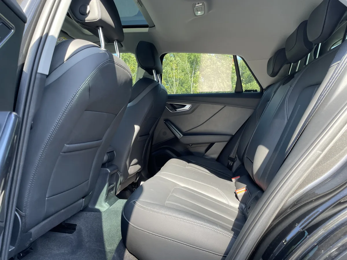 Audi Q2L 2021 года, снимок 5
