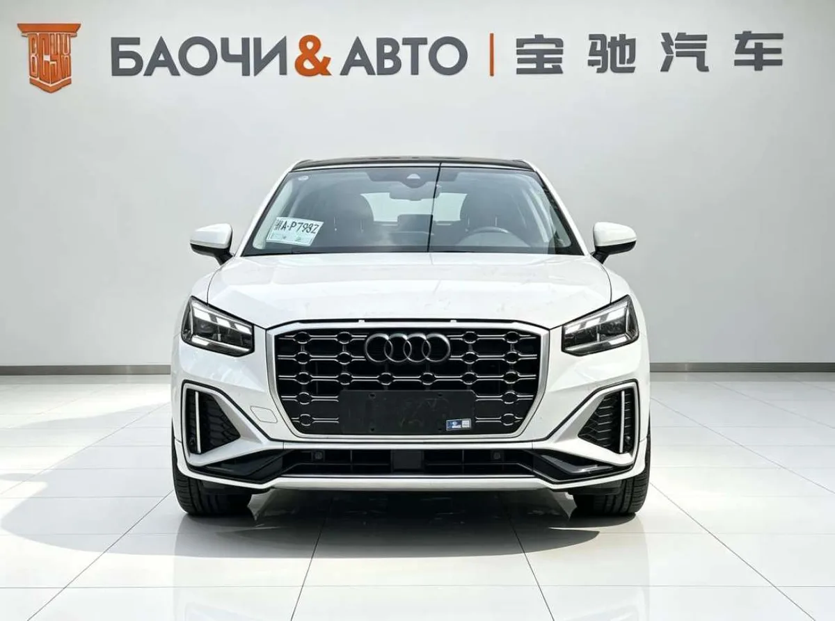 Audi Q2L 2022 года, снимок 2