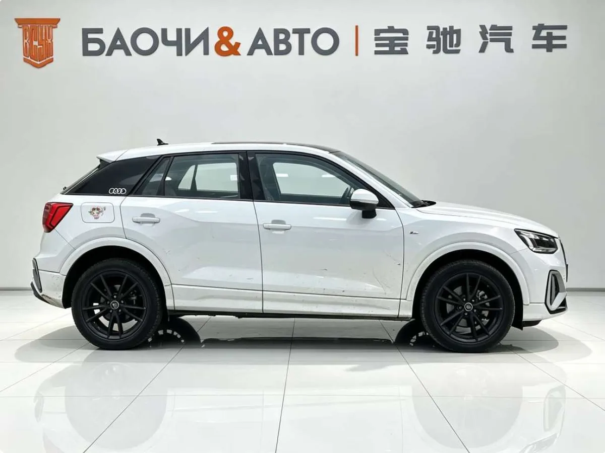 Audi Q2L 2022 года, снимок 4