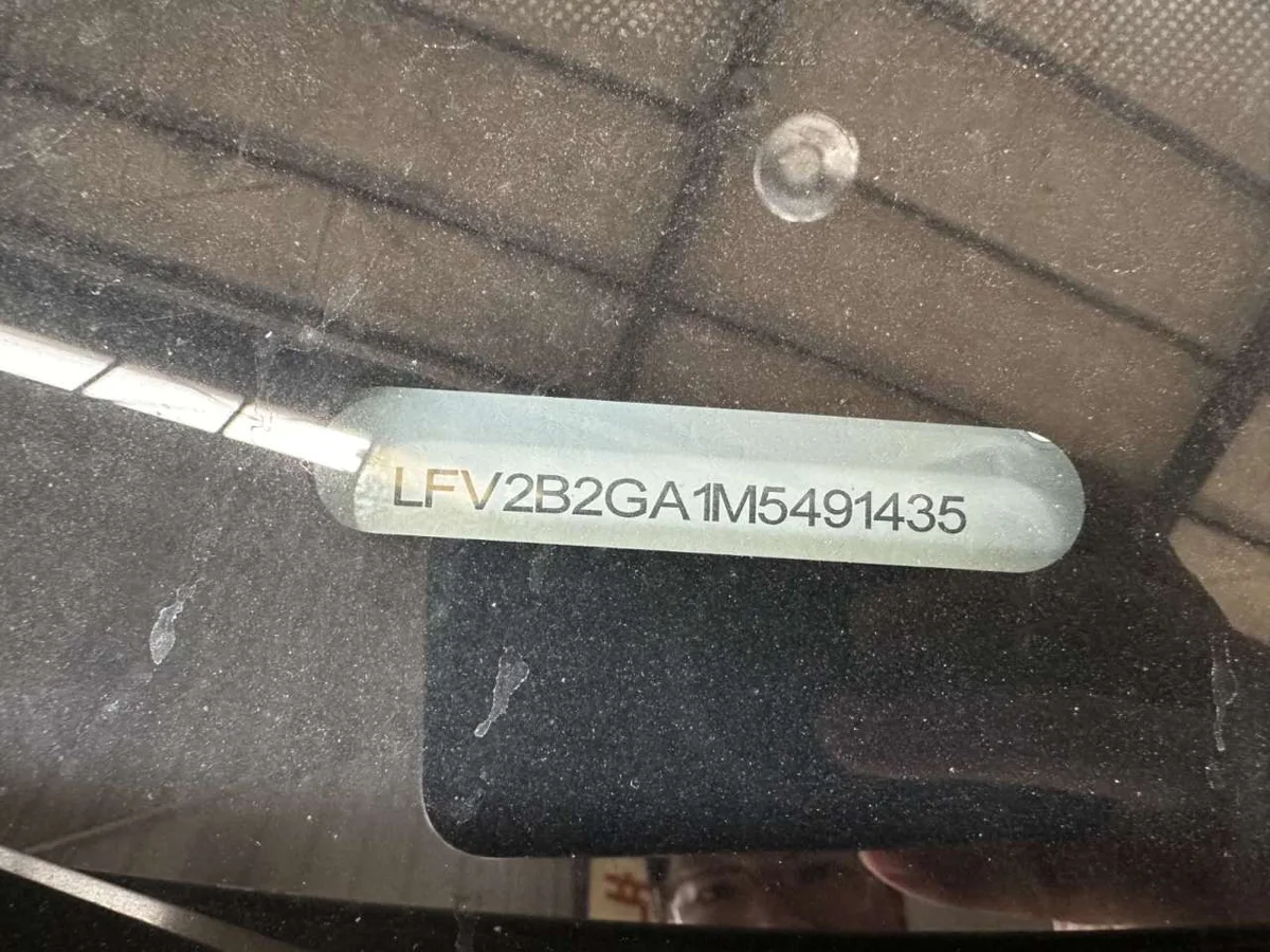 Audi Q2L 2022 года, снимок 28