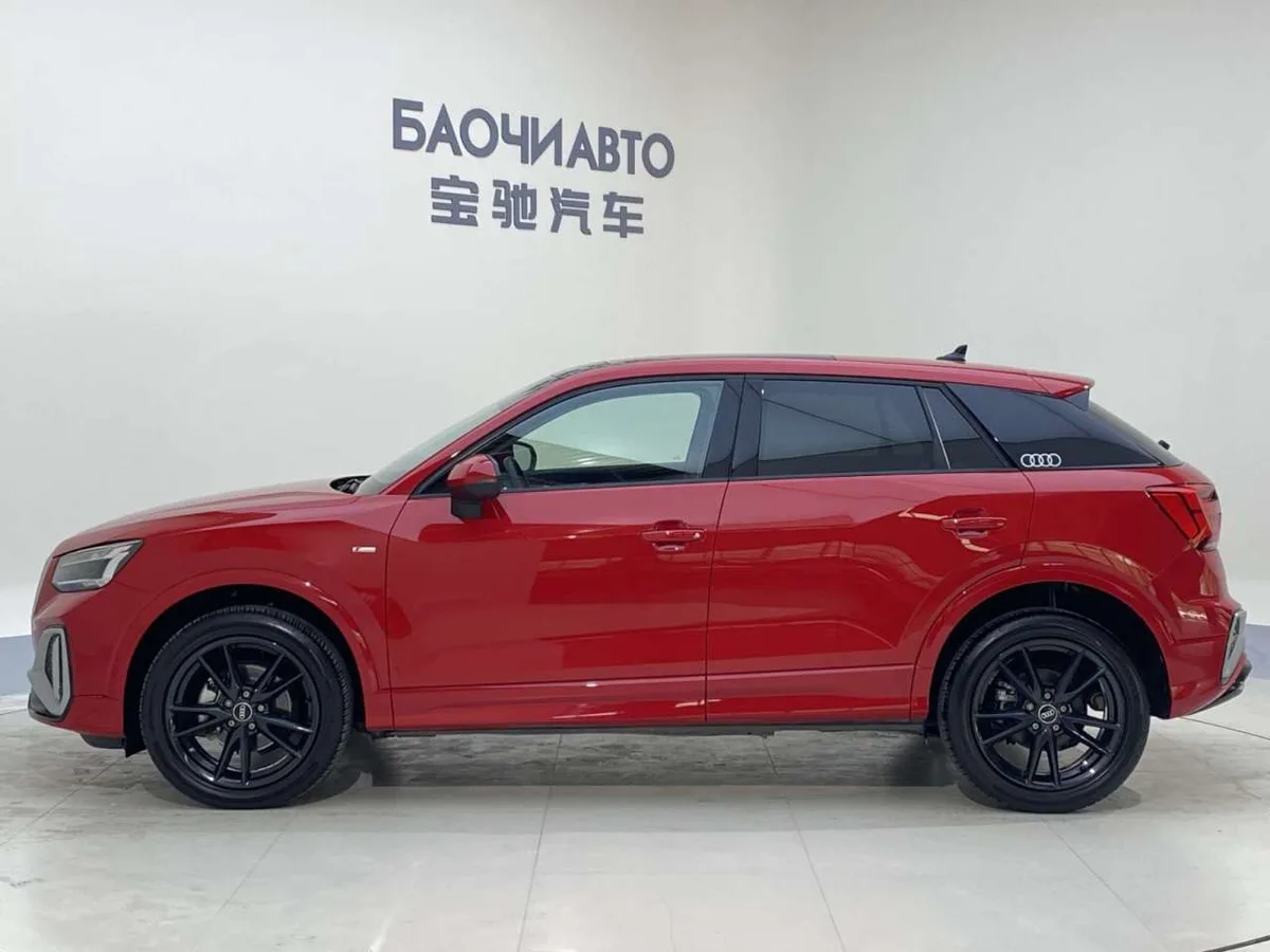 Audi Q2L 2023 года, снимок 4