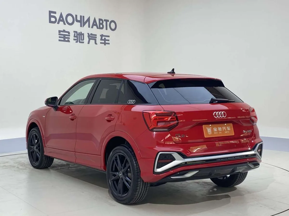 Audi Q2L 2023 года, снимок 7