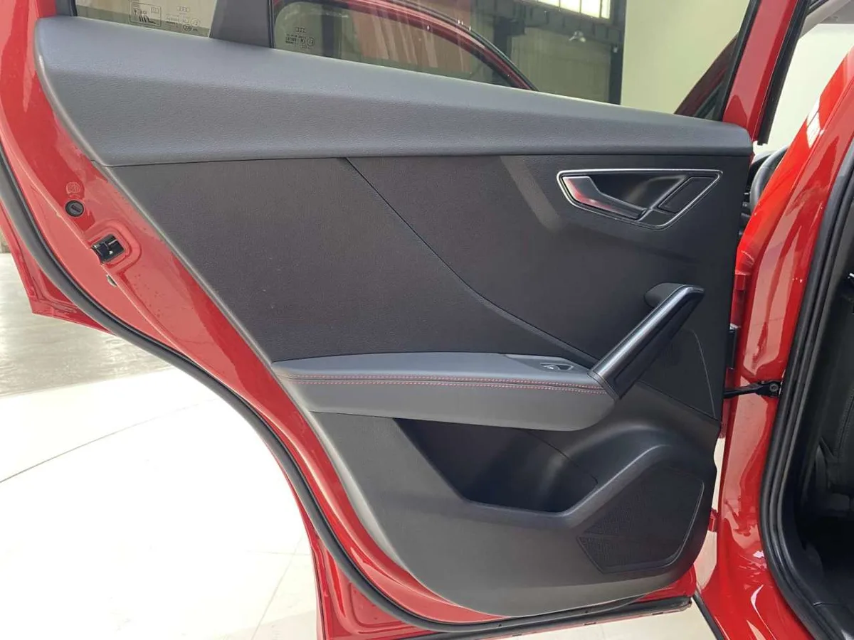 Audi Q2L 2023 года, снимок 19