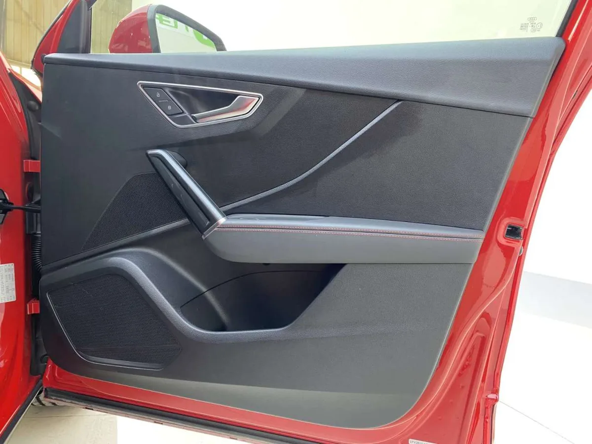 Audi Q2L 2023 года, снимок 22