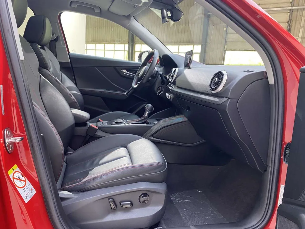 Audi Q2L 2023 года, снимок 23