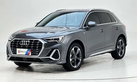 Audi Q3 2022 года
