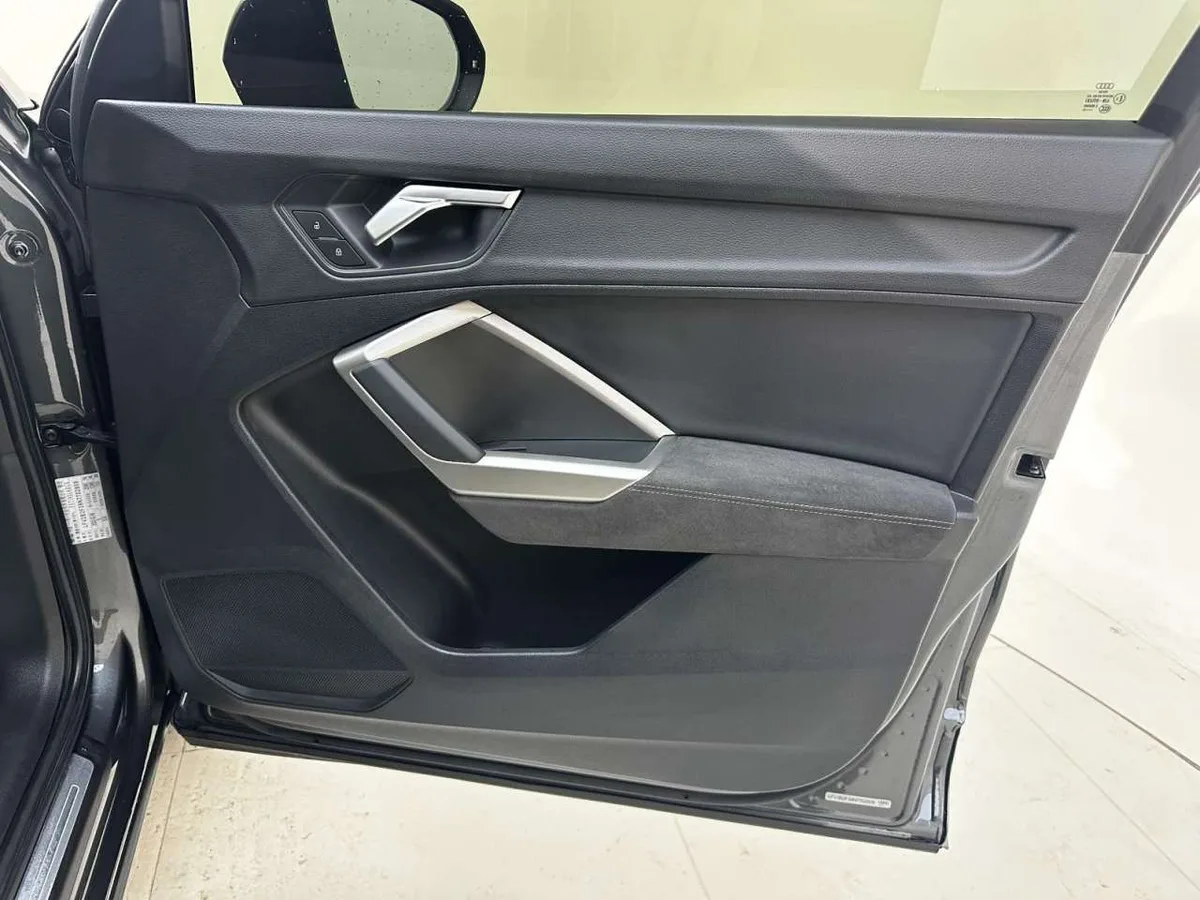 Audi Q3 2022 года, снимок 15