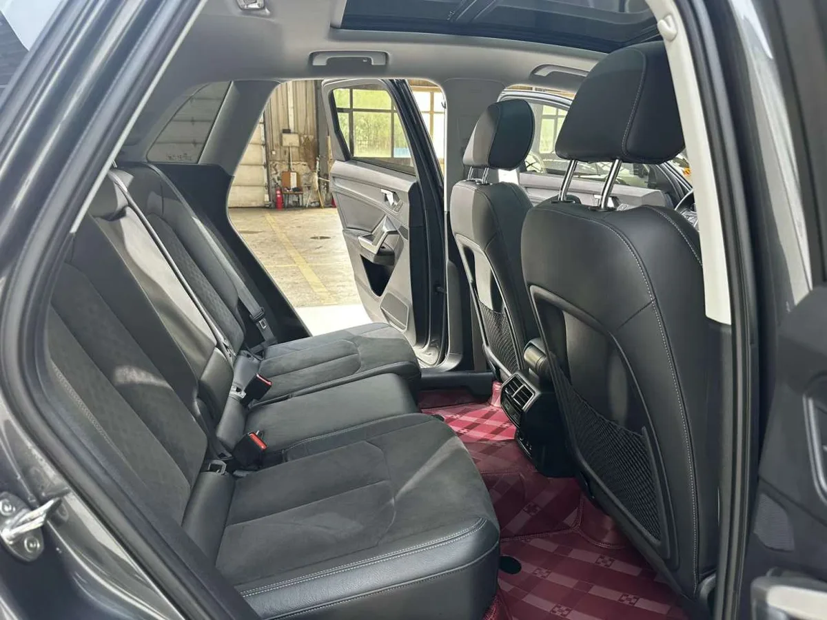 Audi Q3 2022 года, снимок 19
