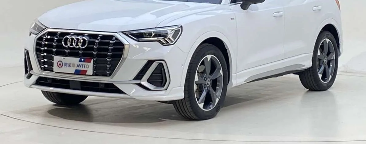 Audi Q3 2022 года