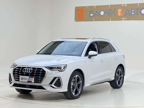 Audi Q3 2022 года