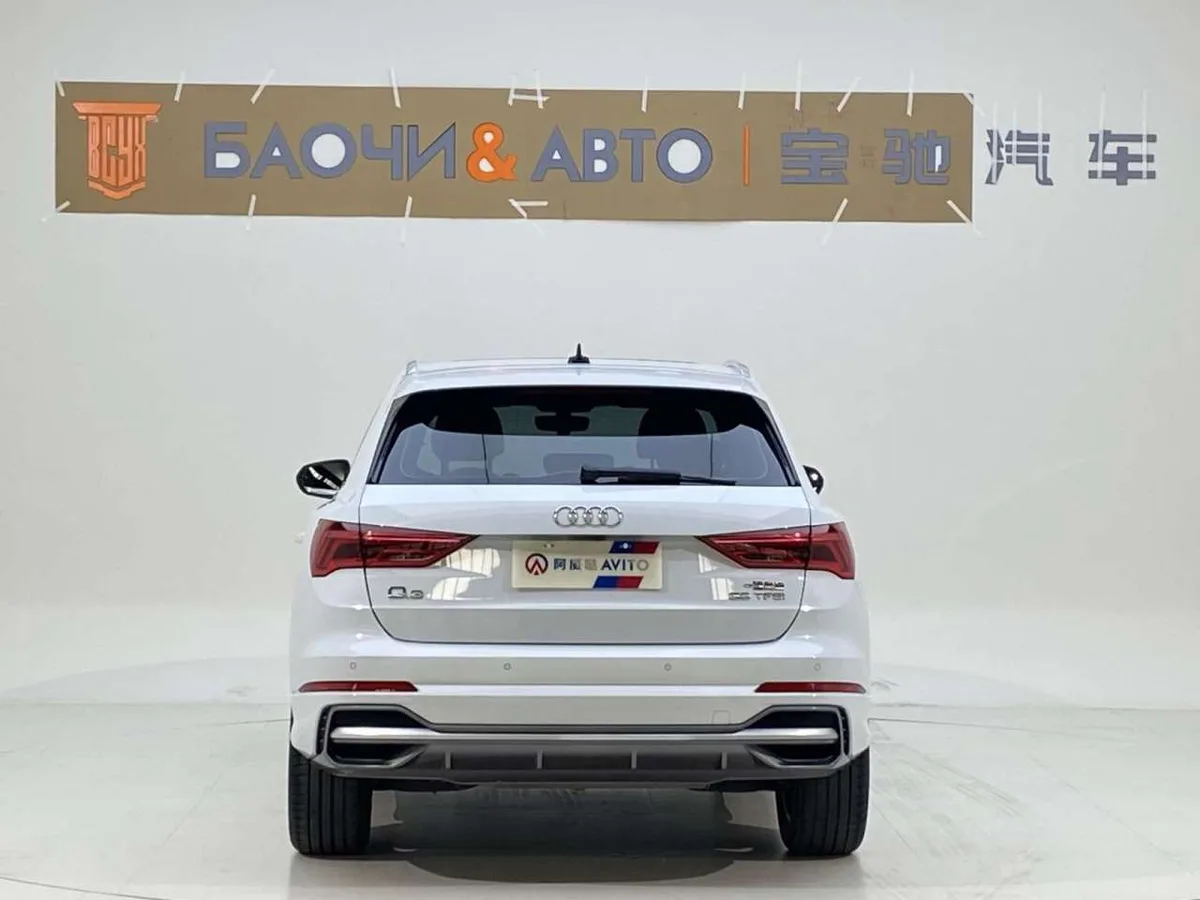 Audi Q3 2022 года, снимок 3
