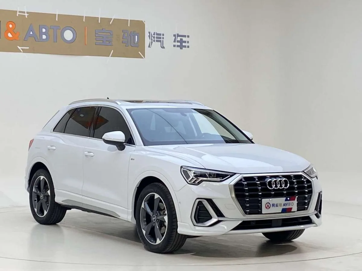 Audi Q3 2022 года, снимок 5
