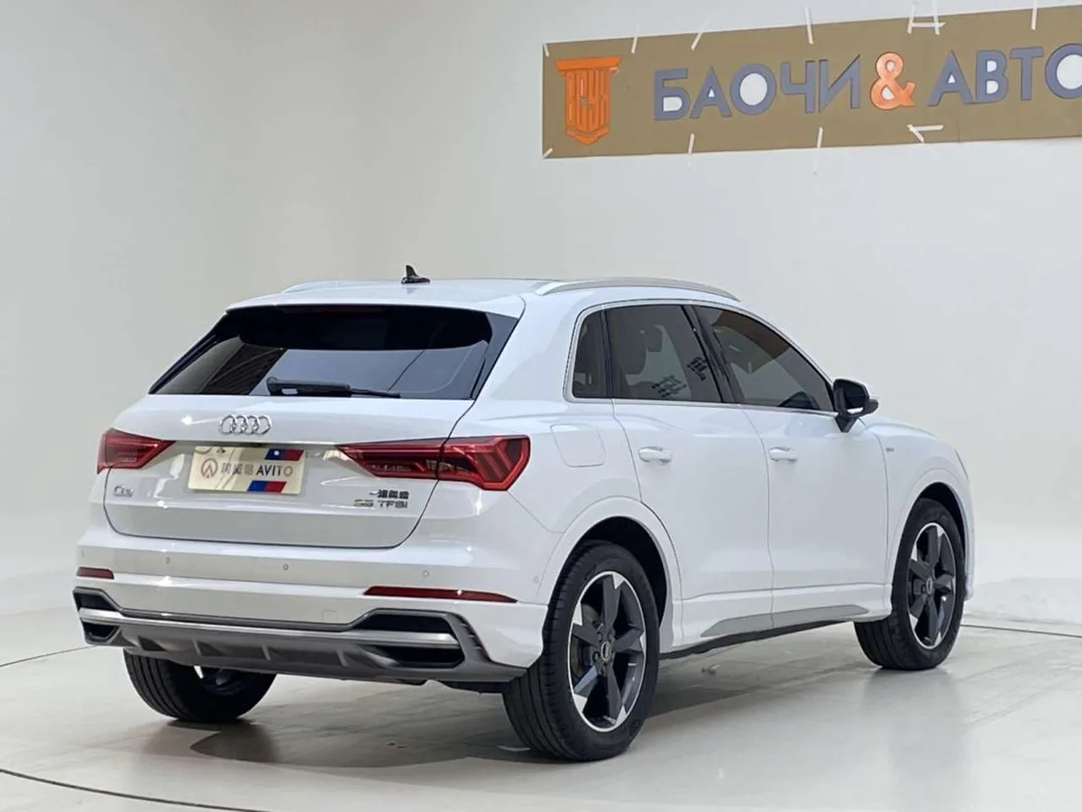 Audi Q3 2022 года, снимок 6