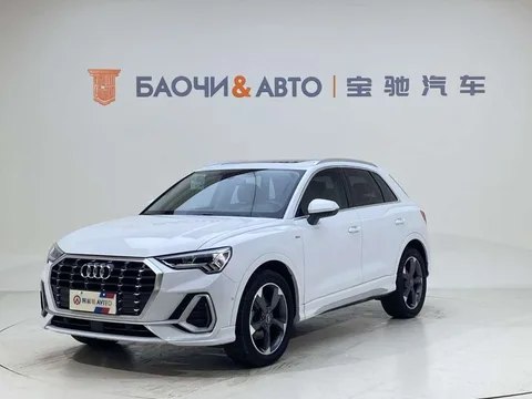 Audi Q3 2022 года