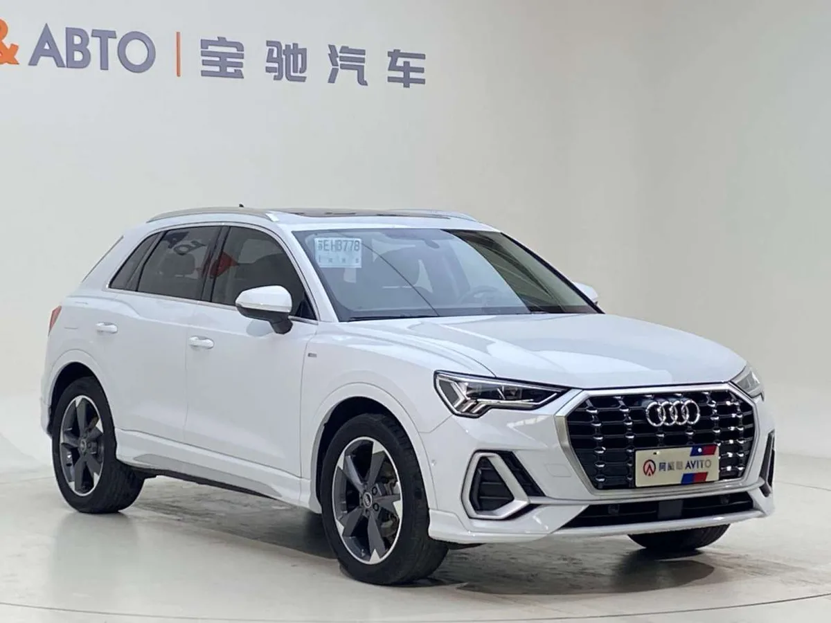 Audi Q3 2022 года, снимок 3