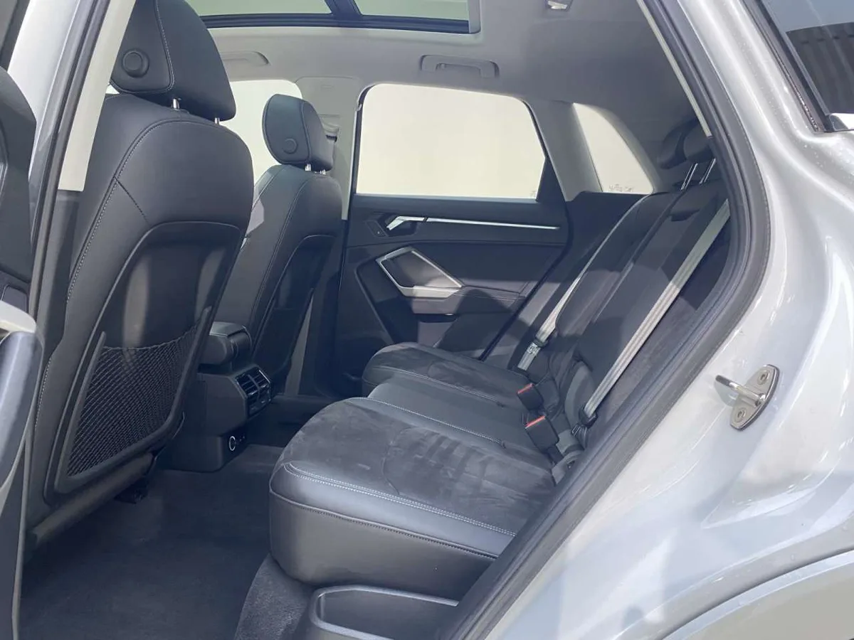Audi Q3 2022 года, снимок 12