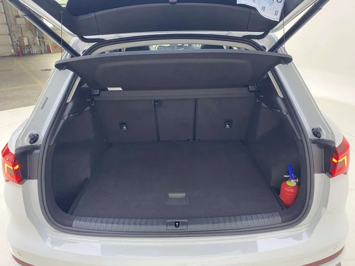 Audi Q3 2022 года, снимок 14