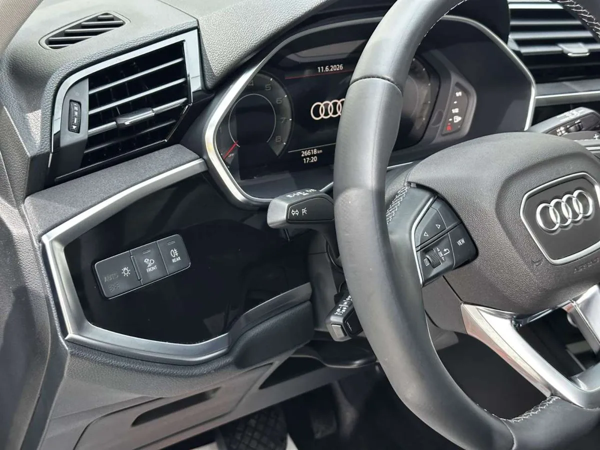 Audi Q3 2022 года, снимок 9