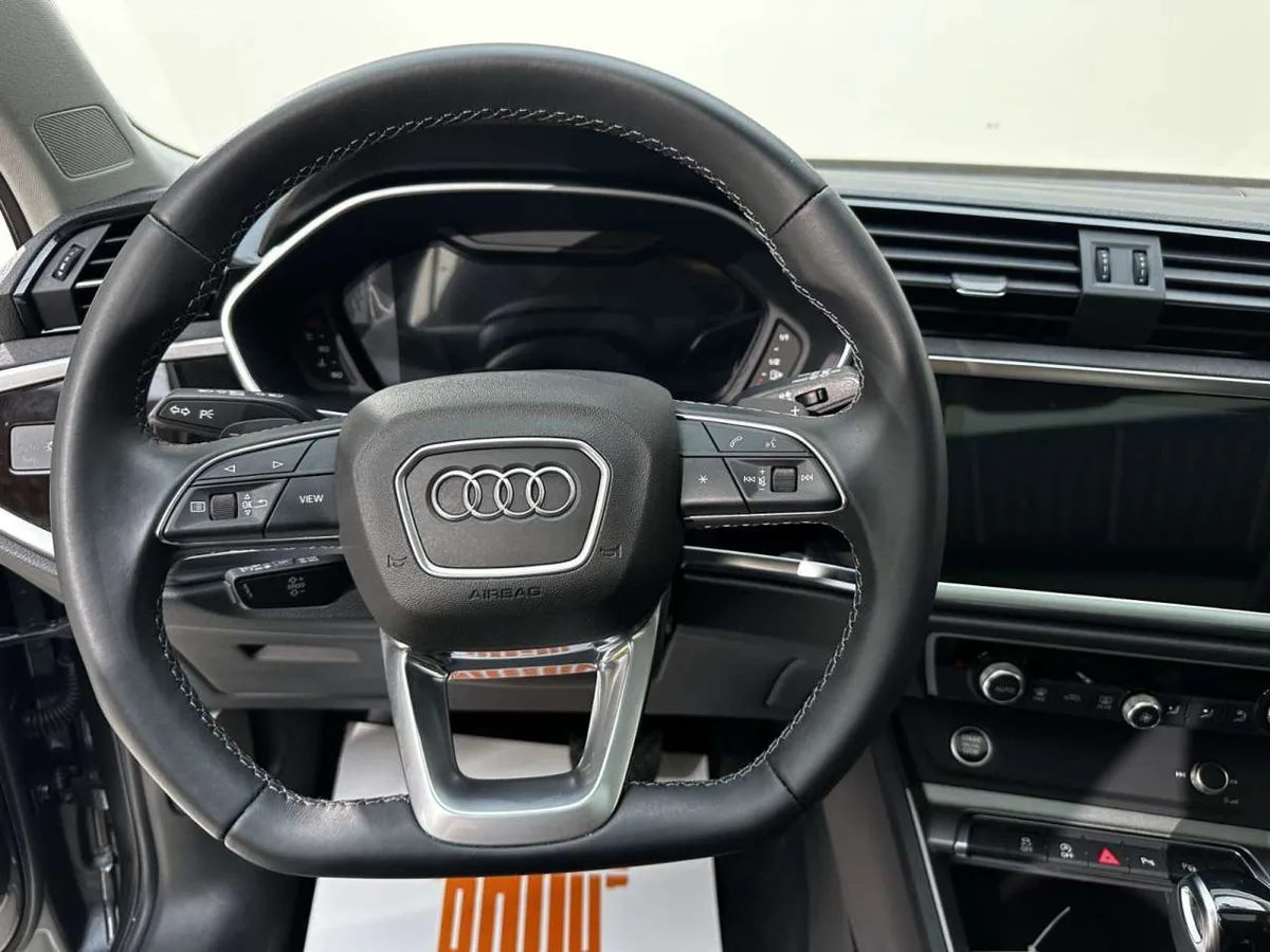 Audi Q3 2022 года, снимок 17