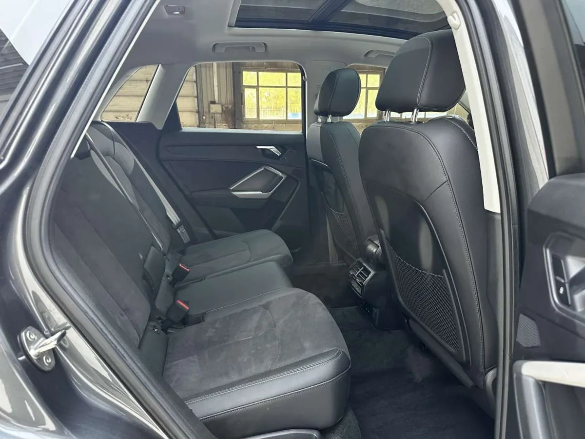 Audi Q3 2022 года, снимок 32