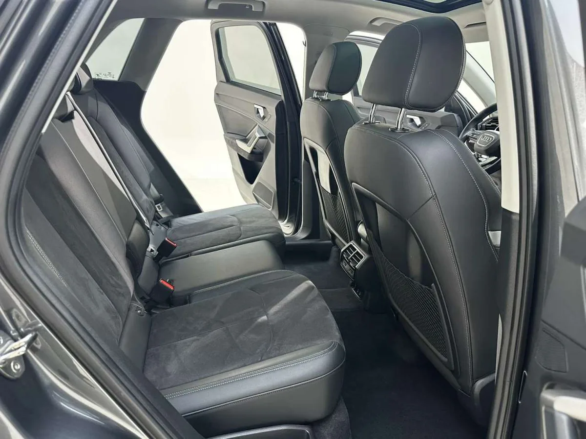 Audi Q3 2022 года, снимок 24
