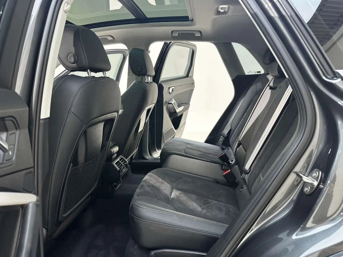 Audi Q3 2022 года, снимок 28
