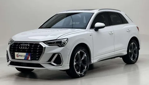 Audi Q3 2022 года